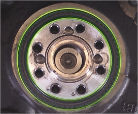 oil leaks from the crankshaft