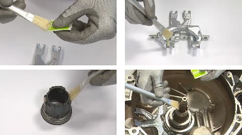 STEP 5 – Add the quantity of grease necessary in forks, bearings and spline shaft